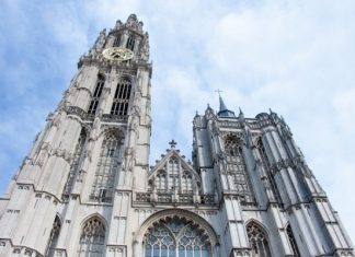 Chiêm ngưỡng kiến trúc cổ kính của top 9 nhà thờ nổi tiếng nước Bỉ Chiêm ngưỡng kiến trúc cổ kính của top 9 nhà thờ nổi tiếng nước Bỉ